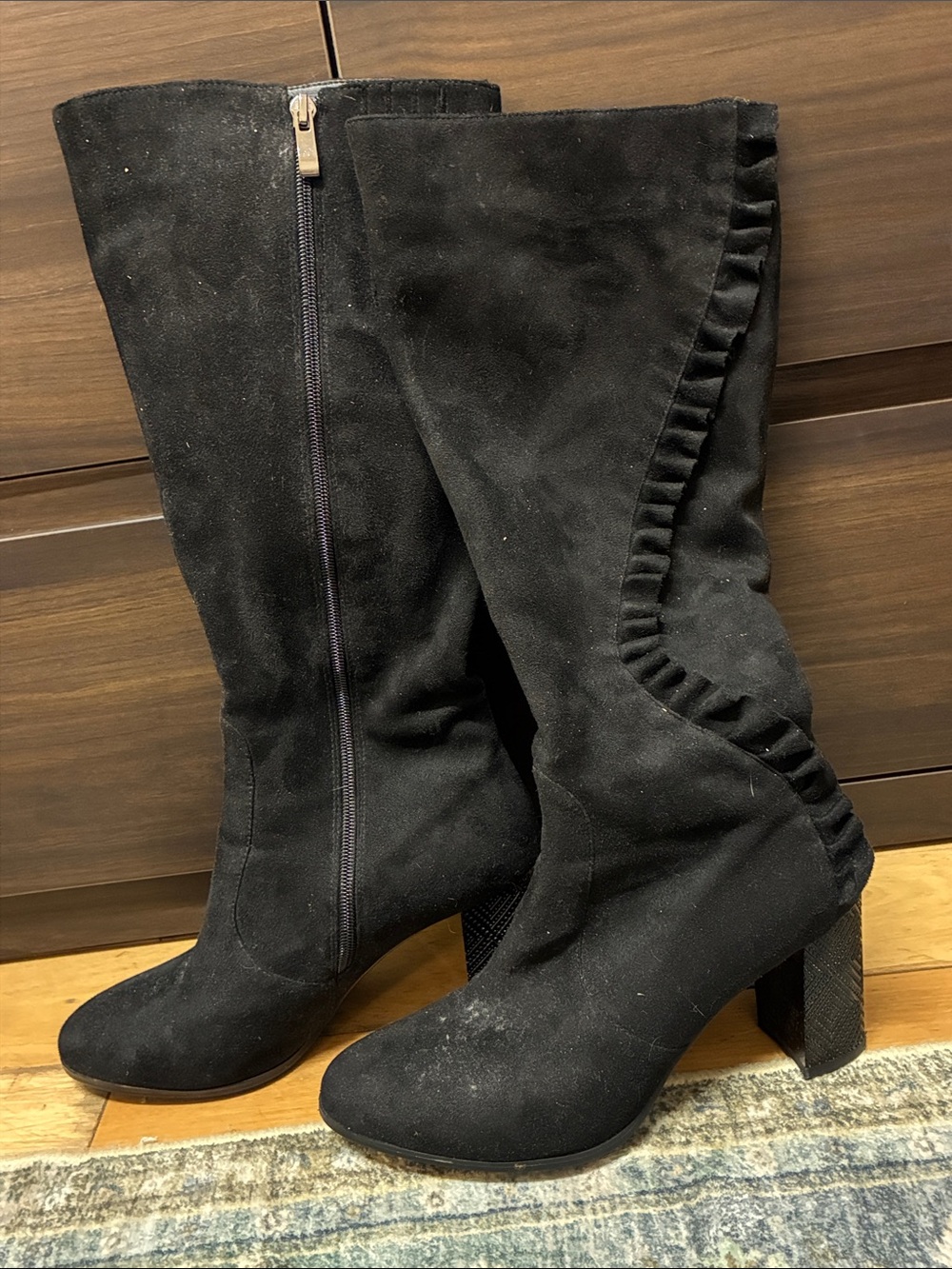 Azura Black Suede Ruffle-Trim Knee High Suede Boots US8 EU38